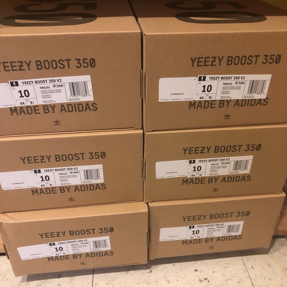 Adidas Yeezys Bost 350 v2 (Yeezreel) - Picture 3 of 3